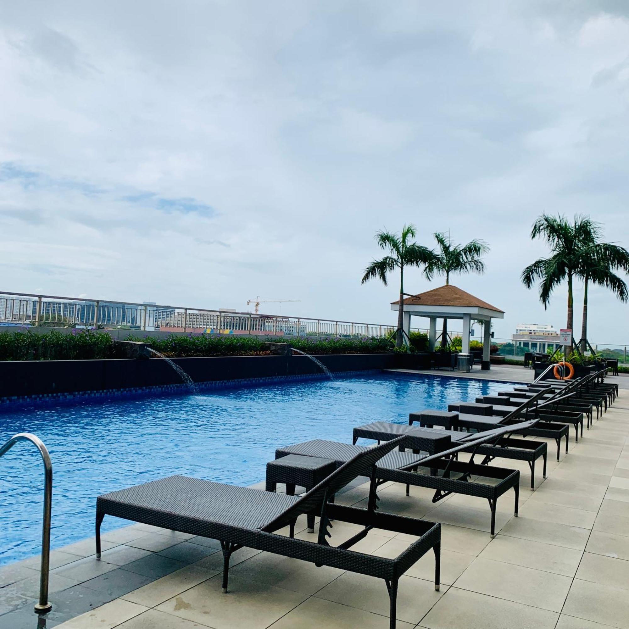 Aparthotel Cgs Crib Staycation Pasay