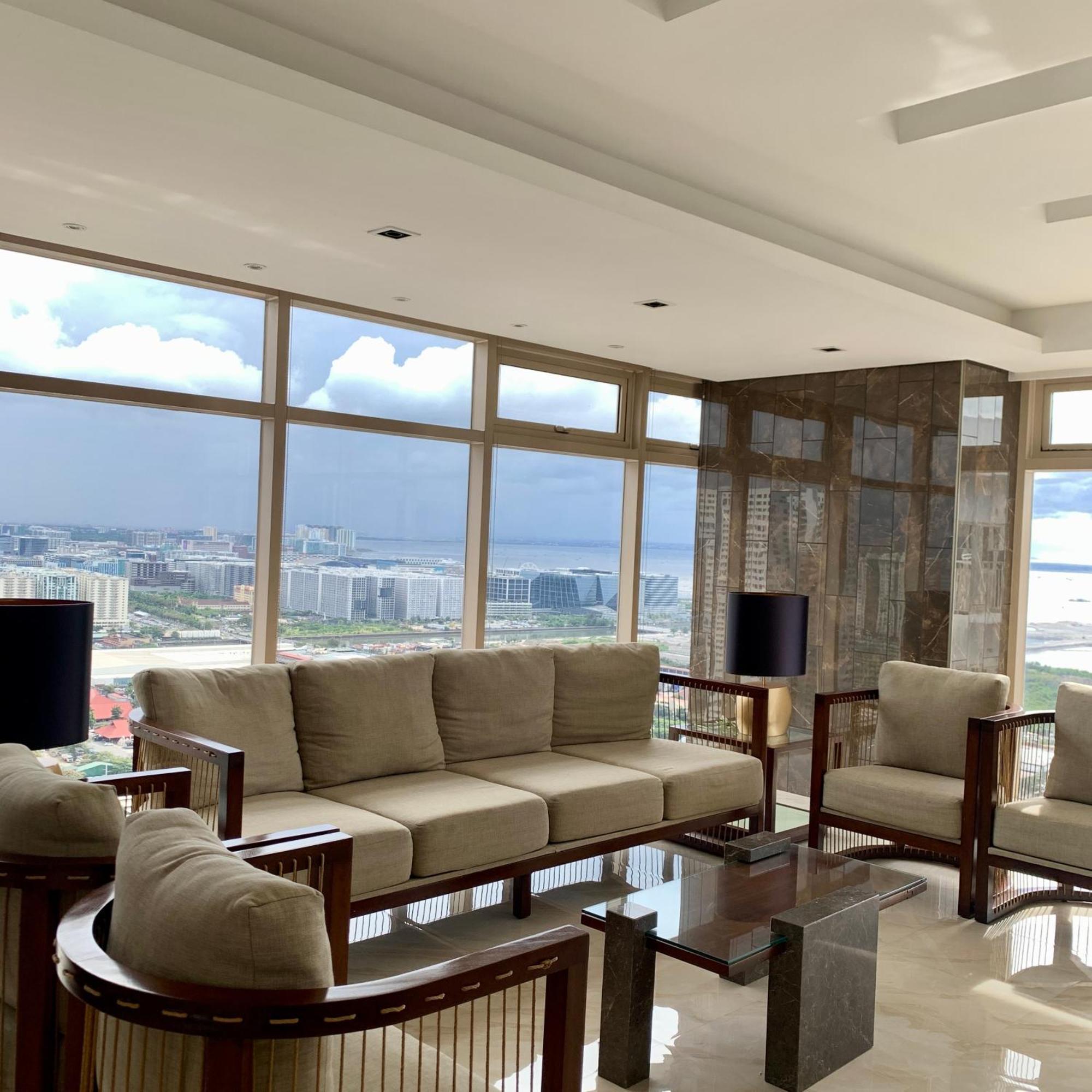 Aparthotel Cgs Crib Staycation *